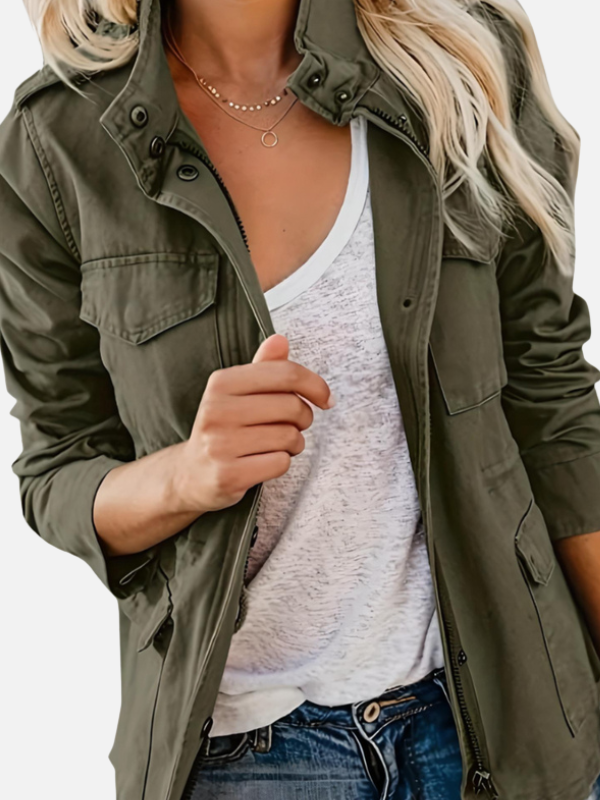 Camilla | Utility Jakke med Ståkrave & Lynlås