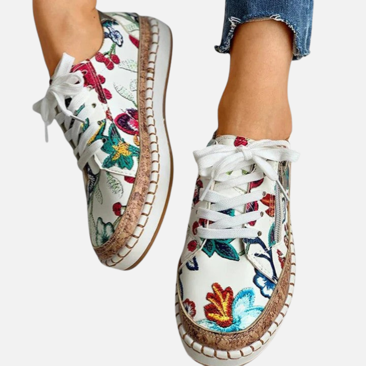 Karen | Blomstrede Sneakers med Snøre og Plateau