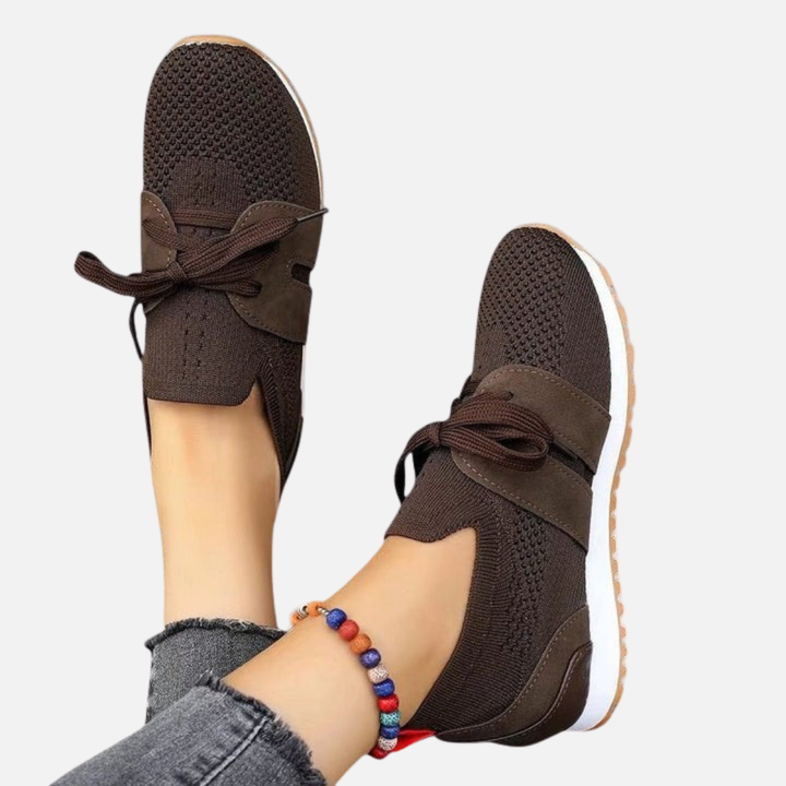 Karen | Strik Sneakers med Snøre og Plateau