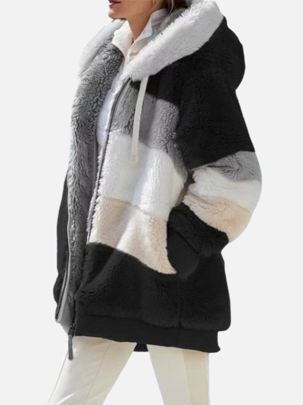 Pia | Fluffy Teddyjakke med Hætte & Patchwork
