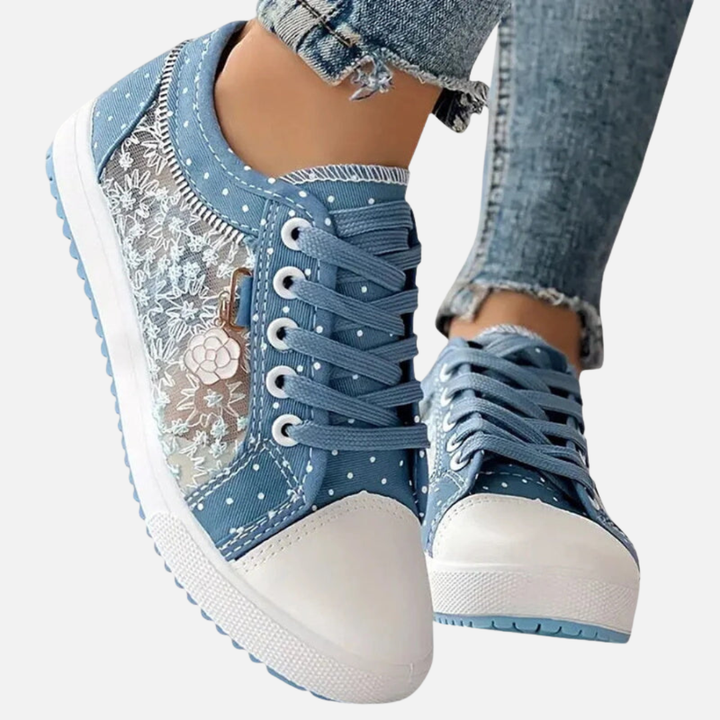 Anne | Canvas Sneakers med Blonde og Snøre