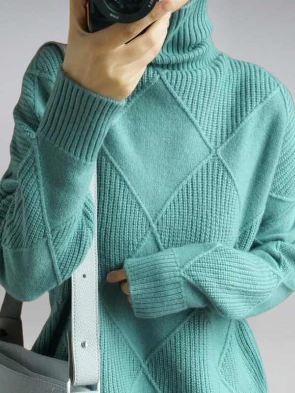 Susanne | Rullekrave Sweater med Rudestruktur