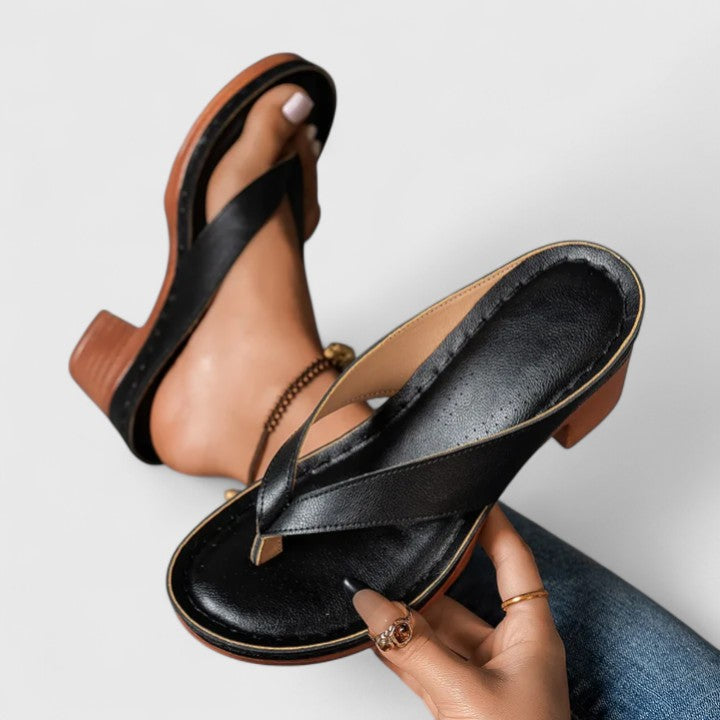 Karen | Mules med Blokhæl og Tåring