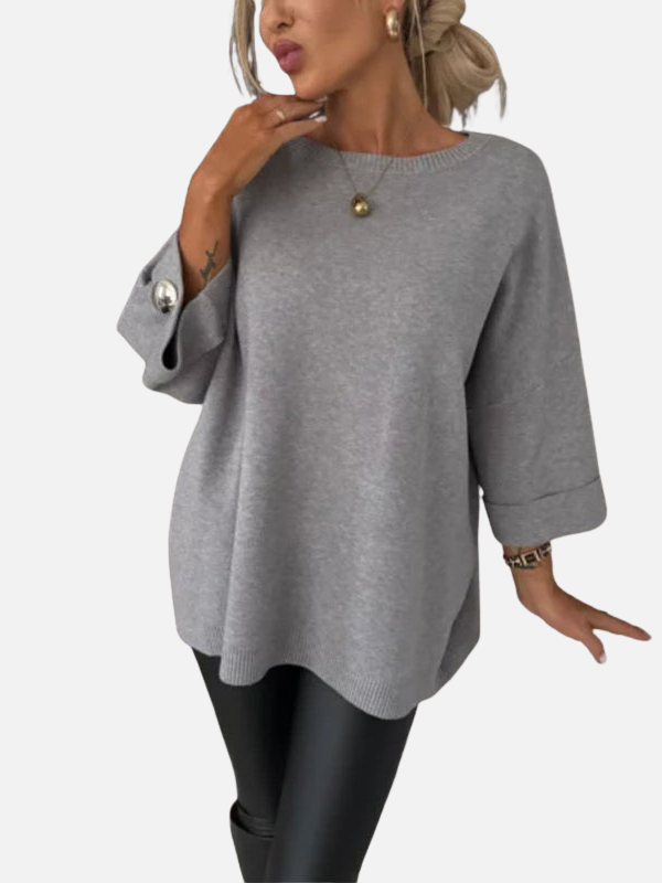 Anne | Lang Strikbluse med Knapdetaljer