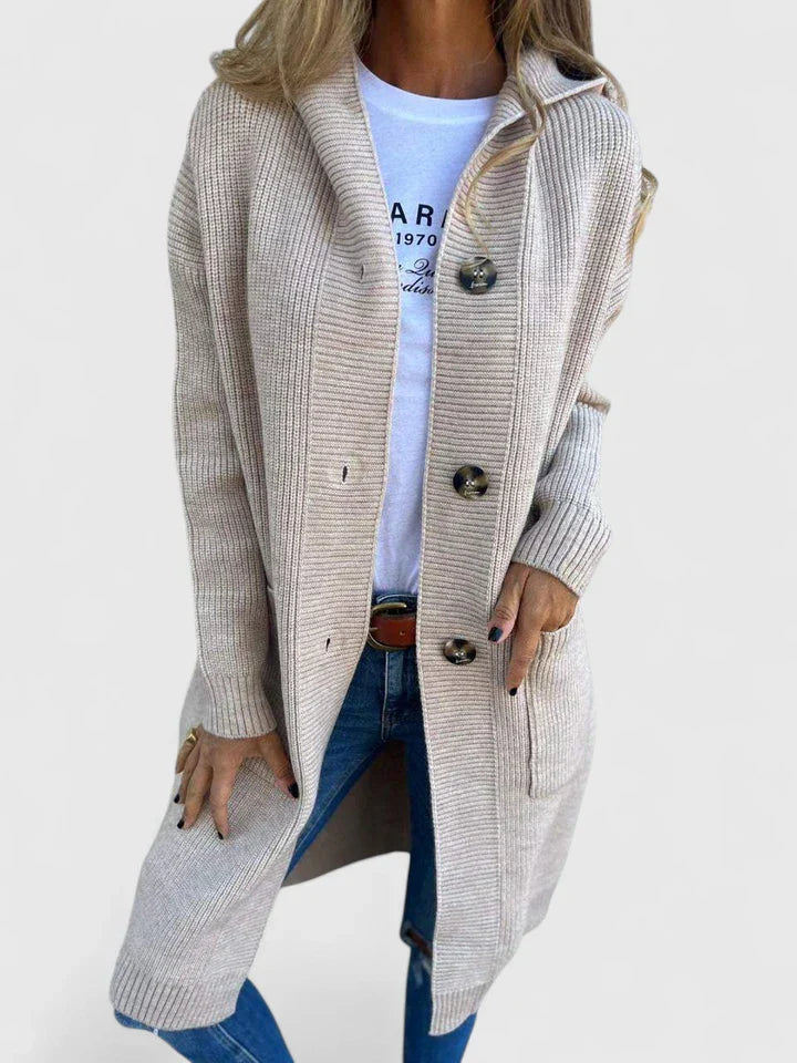 Kirsten | Lang Strikcardigan med Hætte og Knapper