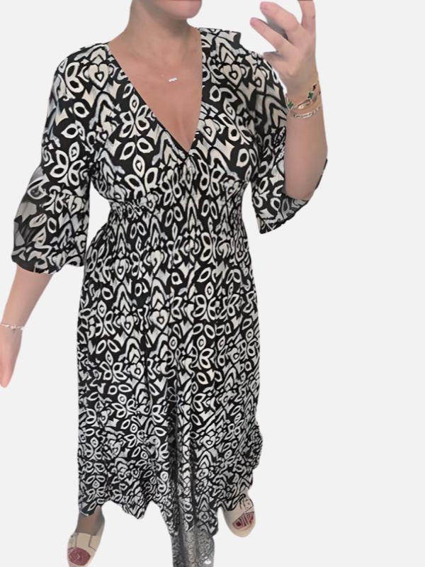 Susanne | Mønstret Boho Kjole med V-Hals