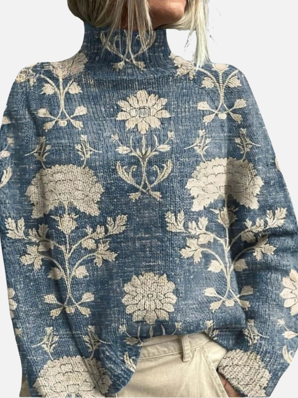 Anna | Mønstret Rullekrave Sweater med Skovmotiv