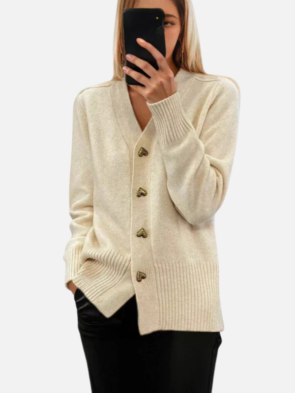Mette | Strikcardigan med V-Hals og Knapper